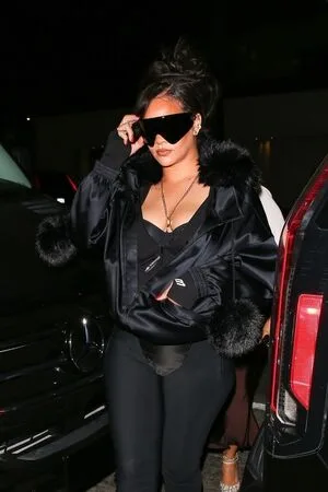 Rihanna OnlyFans Leaked Free Thumbnail Picture - #seRwiSTiJ2