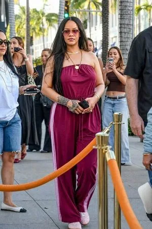 Rihanna OnlyFans Leaked Free Thumbnail Picture - #snRBcmPc6k