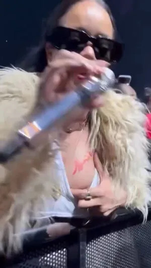 Rihanna OnlyFans Leaked Free Thumbnail Picture - #whQIEty8mb