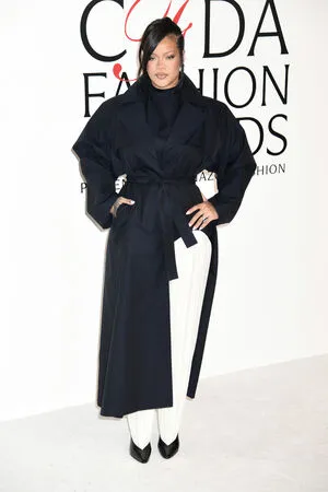 Rihanna OnlyFans Leaked Free Thumbnail Picture - #xQuirLFtCr