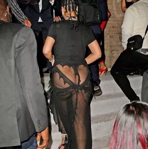 Rihanna OnlyFans Leaked Free Thumbnail Picture - #xjBWd6IgIN