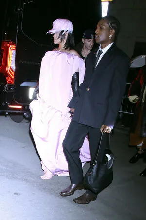 Rihanna OnlyFans Leaked Free Thumbnail Picture - #xq5L3asASg