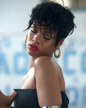 Rihanna OnlyFans Leaked Free Thumbnail Picture - #xxxQKvLe9c