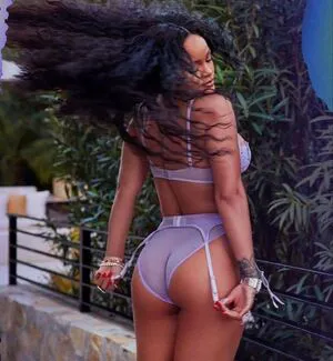 Rihanna OnlyFans Leaked Free Thumbnail Picture - #yiOyztHNNZ