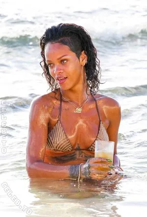 Rihanna OnlyFans Leaked Free Thumbnail Picture - #zprWFtMmi7