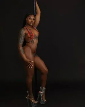 Riiah Rosae OnlyFans Leaked Free Thumbnail Picture - #8PF6nHeU94