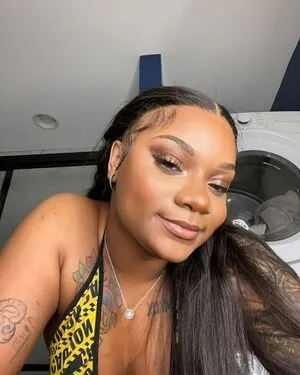Riiah Rosae OnlyFans Leaked Free Thumbnail Picture - #SeFIRDJaWu