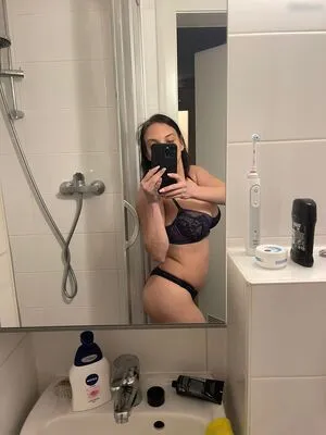 Rike Lisaserotik98 OnlyFans Leaked Free Thumbnail Picture - #sgXkl3V1bj