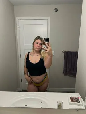 Rileigh OnlyFans Leaked Free Thumbnail Picture - #5uA59j3mNo