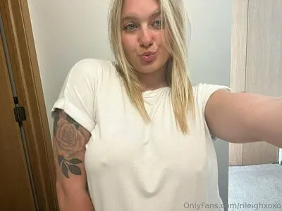 Rileighxoxo OnlyFans Leaked Free Thumbnail Picture - #1hvDyGy53D
