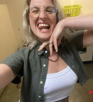 Riley Beth OnlyFans Leaked Free Thumbnail Picture - #P5eNFl2swp