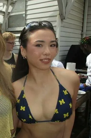 Riley Hahn OnlyFans Leaked Free Thumbnail Picture - #4FuO5USVGr