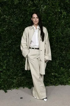 Riley Keough OnlyFans Leaked Free Thumbnail Picture - #F5FmBKJITi