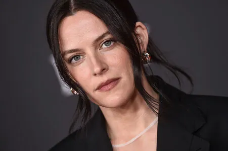Riley Keough OnlyFans Leaked Free Thumbnail Picture - #PzwiaKLn0s