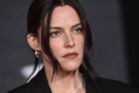 Riley Keough OnlyFans Leaked Free Thumbnail Picture - #VMtFHZ7bwy