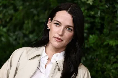 Riley Keough OnlyFans Leaked Free Thumbnail Picture - #lYGKRyAfjs