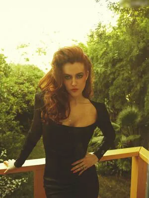 Riley Keough OnlyFans Leaked Free Thumbnail Picture - #r9UenaAYsX