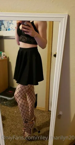 Riley Marilyn20 OnlyFans Leaked Free Thumbnail Picture - #4eM9wJhzei