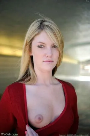 Riley Ray OnlyFans Leaked Free Thumbnail Picture - #FKkAm9vnKz