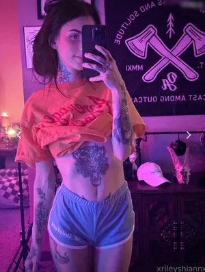 Riley Shiann OnlyFans Leaked Free Thumbnail Picture - #X0Vnosx3ar