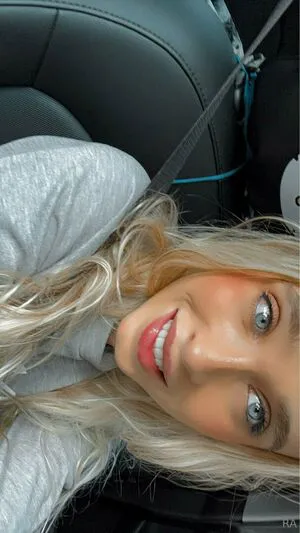 Rileyannemodel OnlyFans Leaked Free Thumbnail Picture - #MI2DDpi7cM