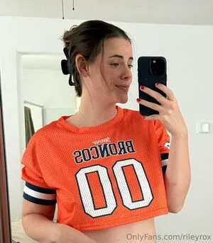 Rileyrox OnlyFans Leaked Free Thumbnail Picture - #7ywgk9FcTk