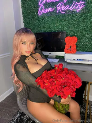 Rileyswift OnlyFans Leaked Free Thumbnail Picture - #Uy04OcmEXc