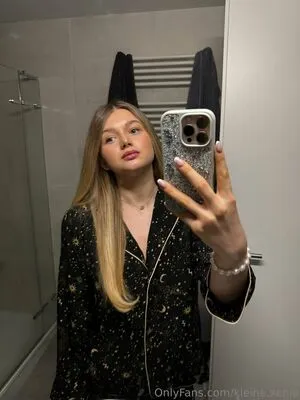 Rinaraye OnlyFans Leaked Free Thumbnail Picture - #MzySAo3EA4