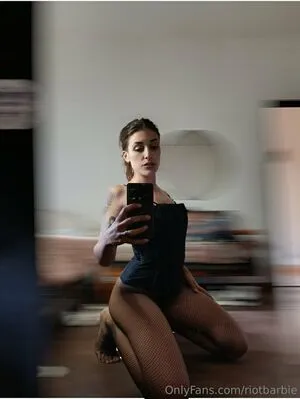 Riotbarbie OnlyFans Leaked Free Thumbnail Picture - #aZbYtfKWPI