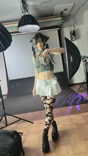 Rirerere00 OnlyFans Leaked Free Thumbnail Picture - #8bmmI3Omnl