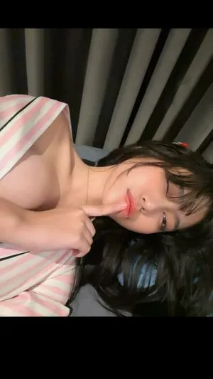 Risaatjan OnlyFans Leaked Free Thumbnail Picture - #dF2gQZCONG