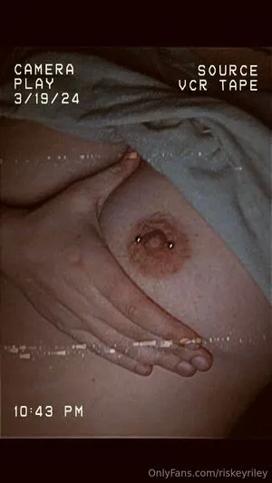 Riskeyriley OnlyFans Leaked Free Thumbnail Picture - #rjKGbZWf3K