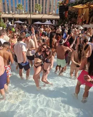 Riss Flex OnlyFans Leaked Free Thumbnail Picture - #5zvfb9tkPV