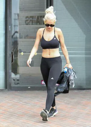 Rita Ora OnlyFans Leaked Free Thumbnail Picture - #2dF07Zpjys