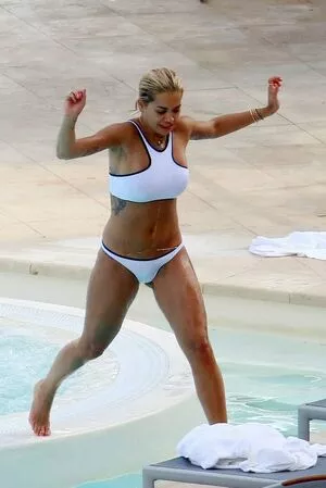 Rita Ora OnlyFans Leaked Free Thumbnail Picture - #4iYvyigNt4