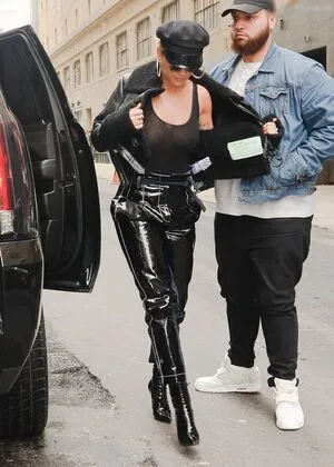 Rita Ora OnlyFans Leaked Free Thumbnail Picture - #5SrRNgV7s3