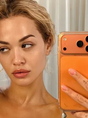 Rita Ora OnlyFans Leaked Free Thumbnail Picture - #AslowLCtIp