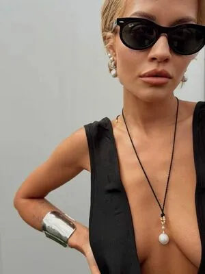Rita Ora OnlyFans Leaked Free Thumbnail Picture - #Et2xoM8EcZ