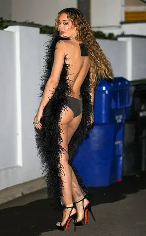 Rita Ora OnlyFans Leaked Free Thumbnail Picture - #F6kOQBwQ8m
