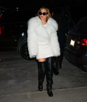 Rita Ora OnlyFans Leaked Free Thumbnail Picture - #MO7WB42CUG