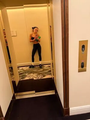 Rita Ora OnlyFans Leaked Free Thumbnail Picture - #QNNp4JkyAs