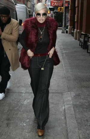 Rita Ora OnlyFans Leaked Free Thumbnail Picture - #X14SedP8Yz