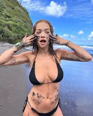 Rita Ora OnlyFans Leaked Free Thumbnail Picture - #es2tg4y2I0