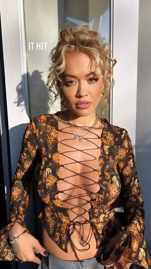 Rita Ora OnlyFans Leaked Free Thumbnail Picture - #fVOgWxX2i1