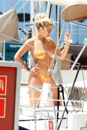 Rita Ora OnlyFans Leaked Free Thumbnail Picture - #nqLSGcsufB