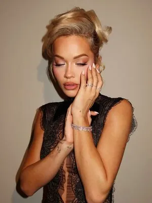 Rita Ora OnlyFans Leaked Free Thumbnail Picture - #uqJW6e0EaW