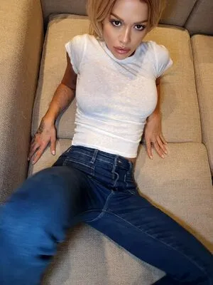 Rita Ora OnlyFans Leaked Free Thumbnail Picture - #w61cDLpNC5