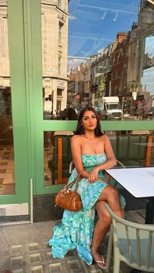 Riya B OnlyFans Leaked Free Thumbnail Picture - #1sF5WuGuCO