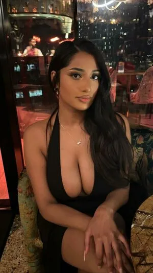 Riya B OnlyFans Leaked Free Thumbnail Picture - #CIPGL7kHTO