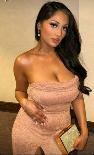 Riya B OnlyFans Leaked Free Thumbnail Picture - #QoUMOSaU13